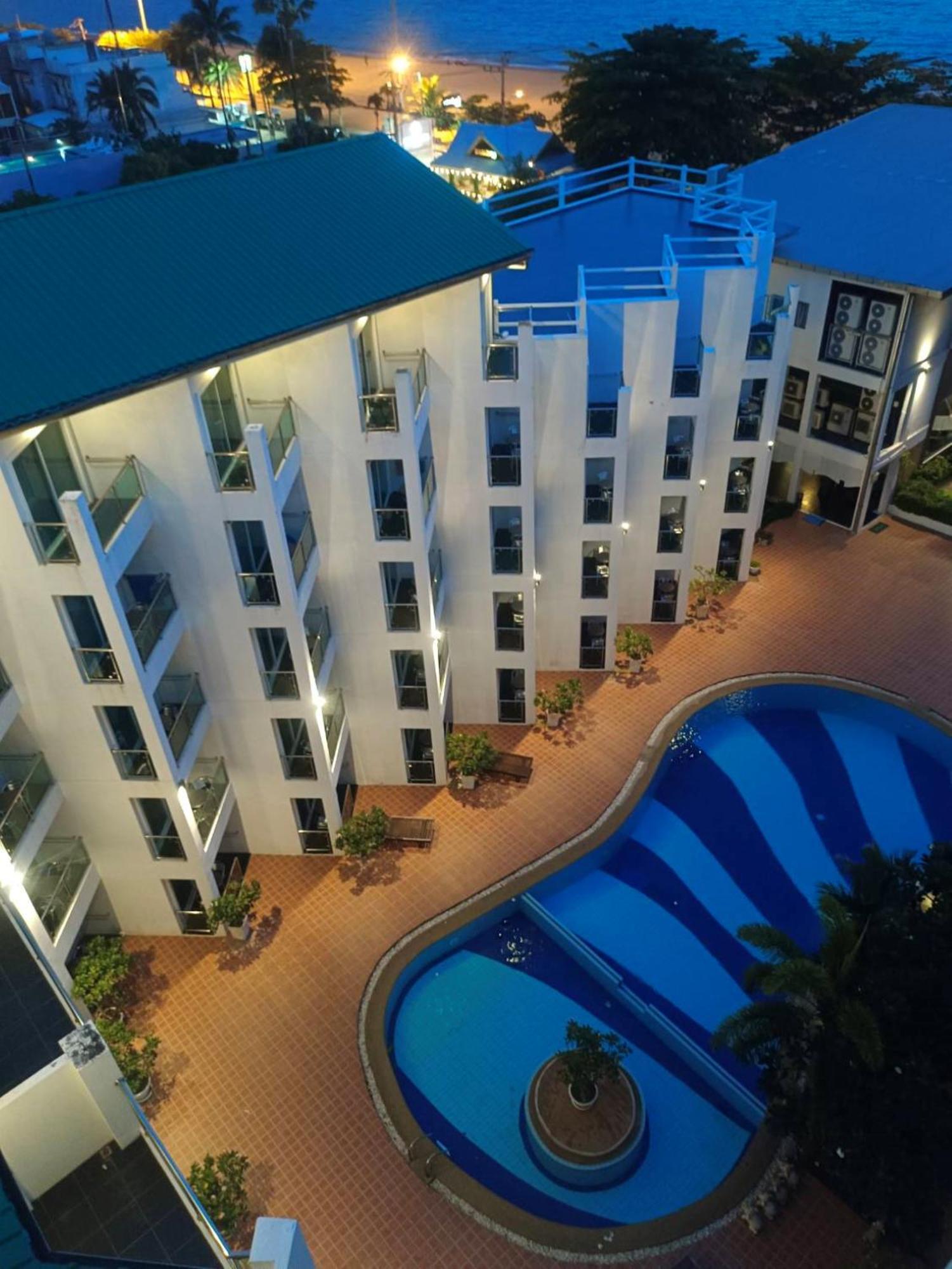 Dragon Beach Resort , Jomtien Beach Pattaya Exterior foto