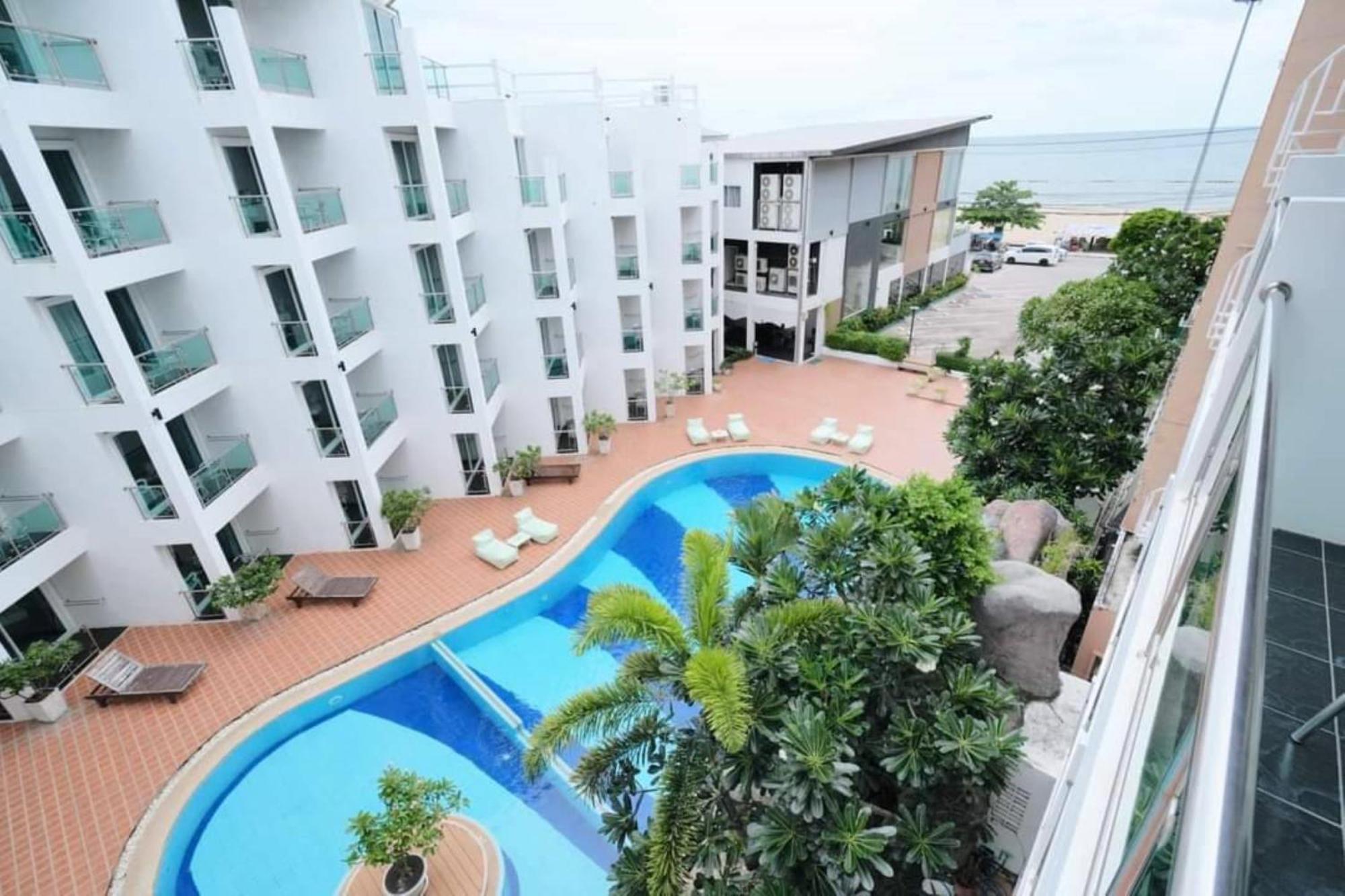 Dragon Beach Resort , Jomtien Beach Pattaya Exterior foto